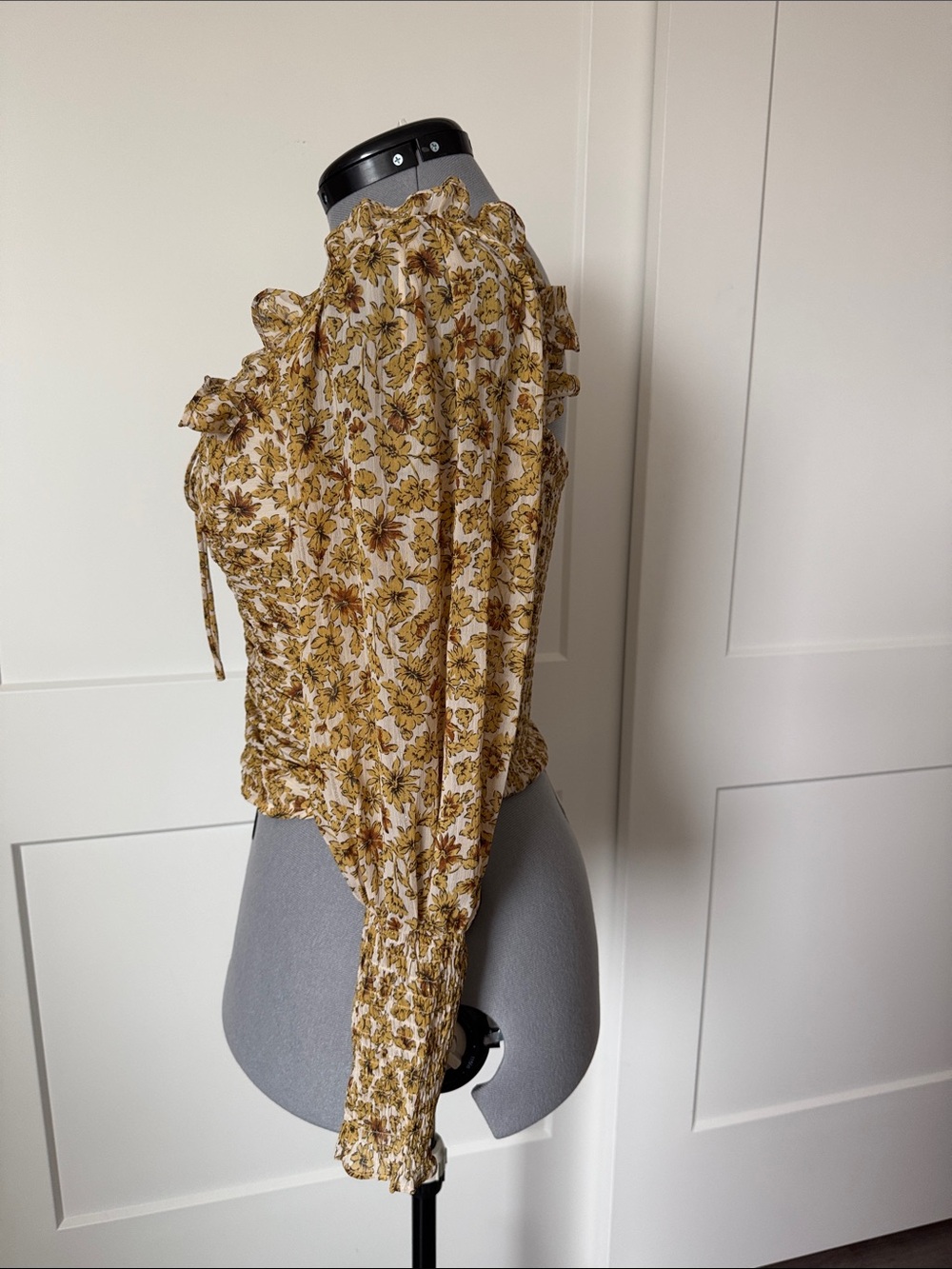ASTR Floral Ruffle Tie-Front Blouse - Picture 2 of 8